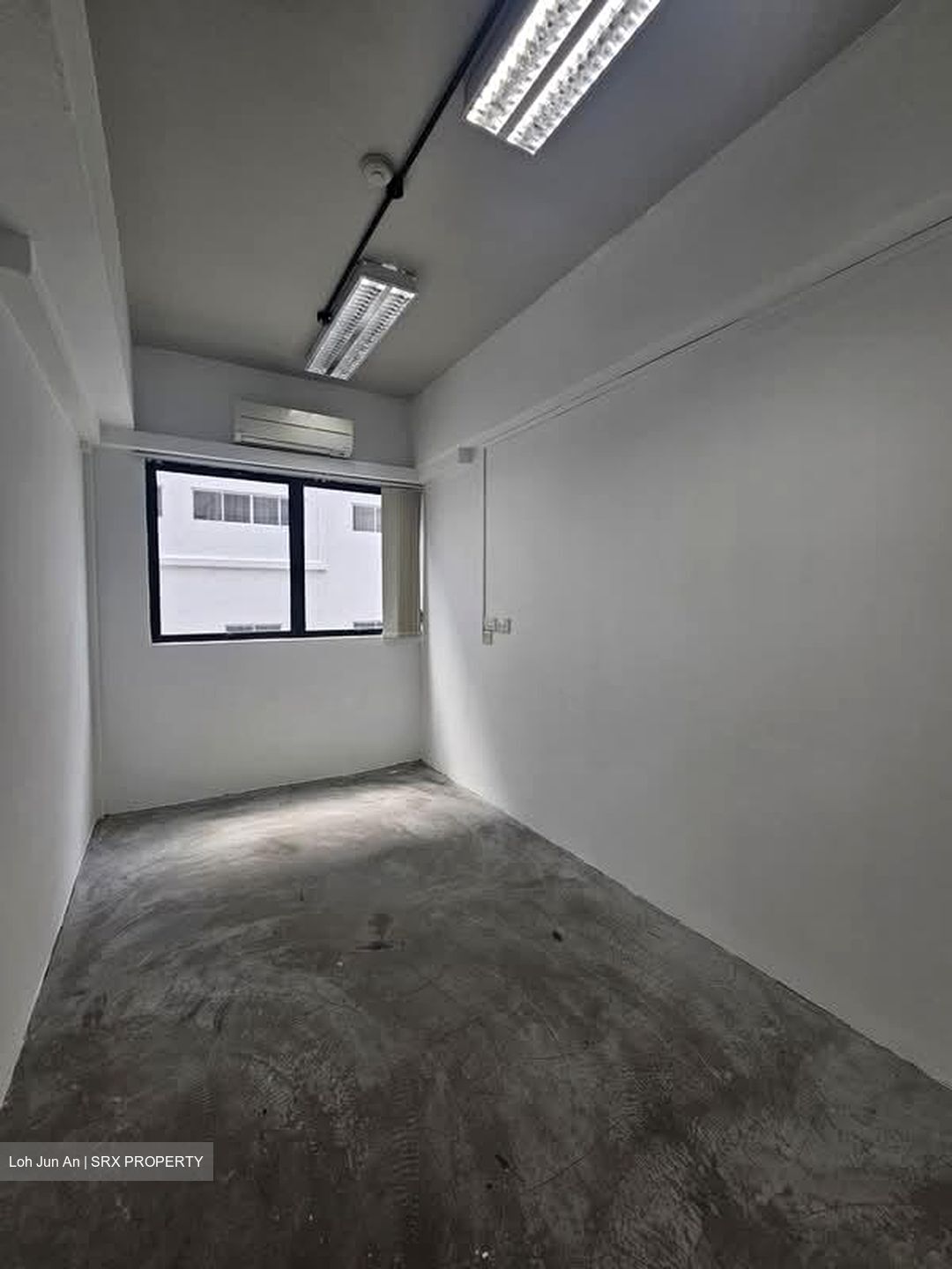 Lhk 2 (D13), Factory #570035281